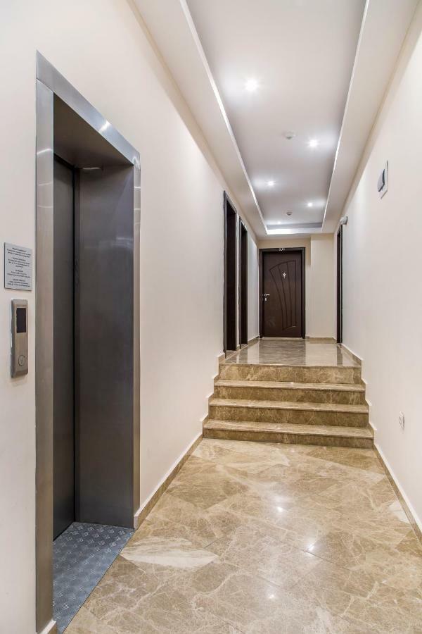 Адена Трейд Еоод Chernomorets Buitenkant foto