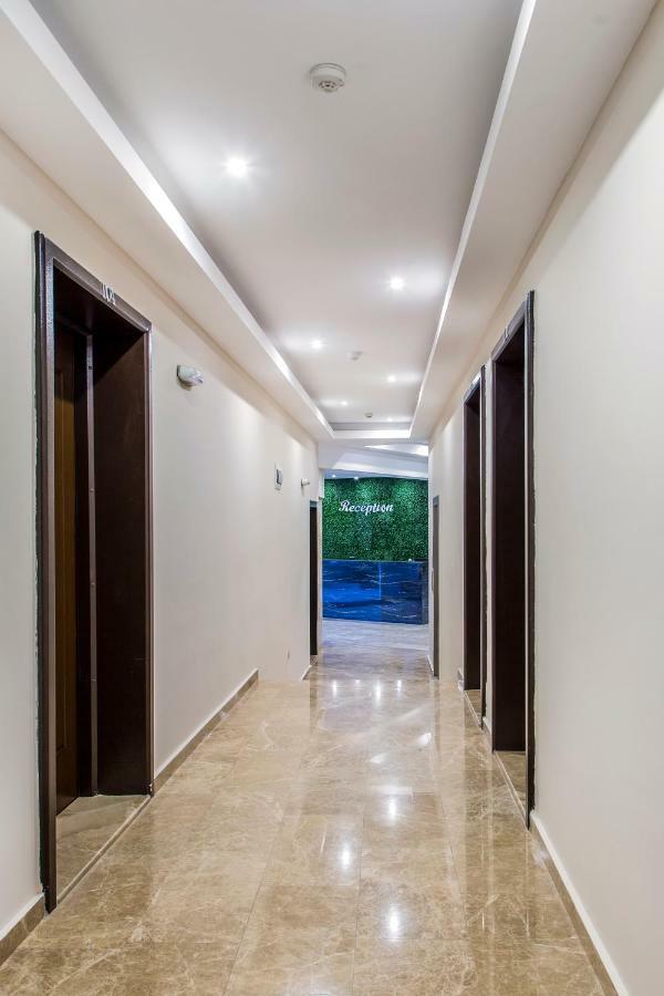 Адена Трейд Еоод Chernomorets Buitenkant foto